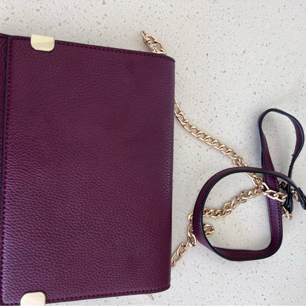 Handbag - Picture 8 of 9